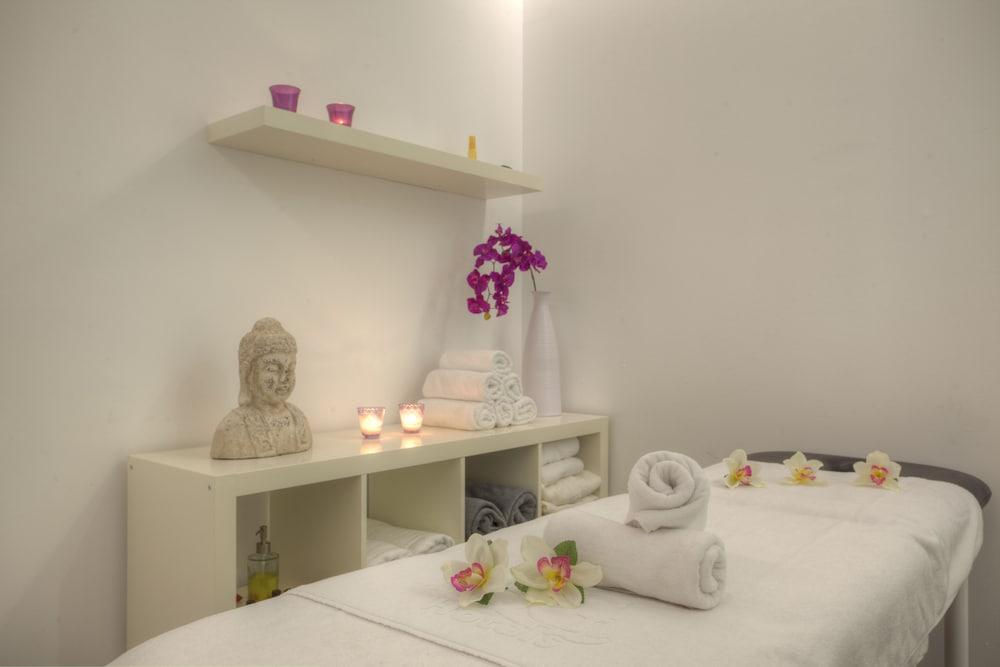 Hotell Bg Pamplona 4*